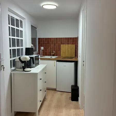 Cozy Avec Terrasse Idealement Situe